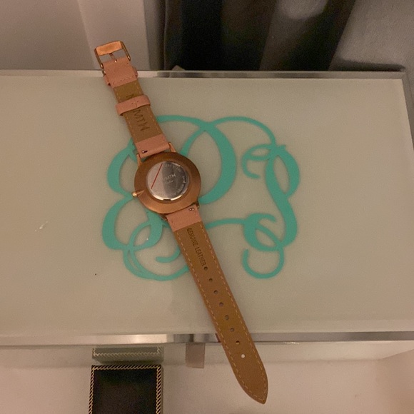 MVMT Womens Watch - Picture 2 of 3